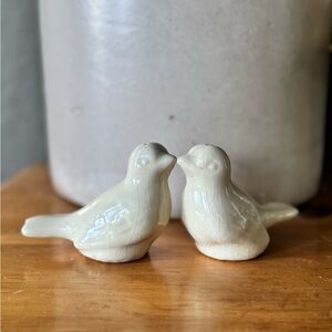 Vintage Ceramic Bird Figurines/ S&P Shakers